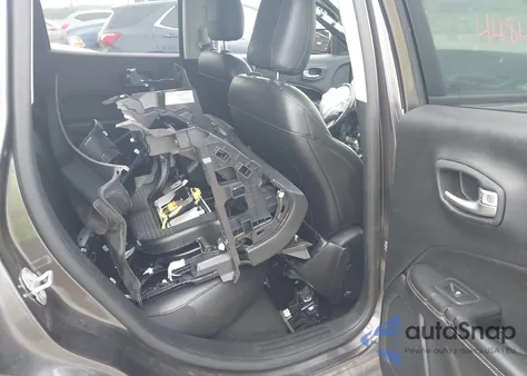 2020 Jeep Compass Latitude 4X4 from USA, damaged, VIN 3C4NJDBB4LT167686